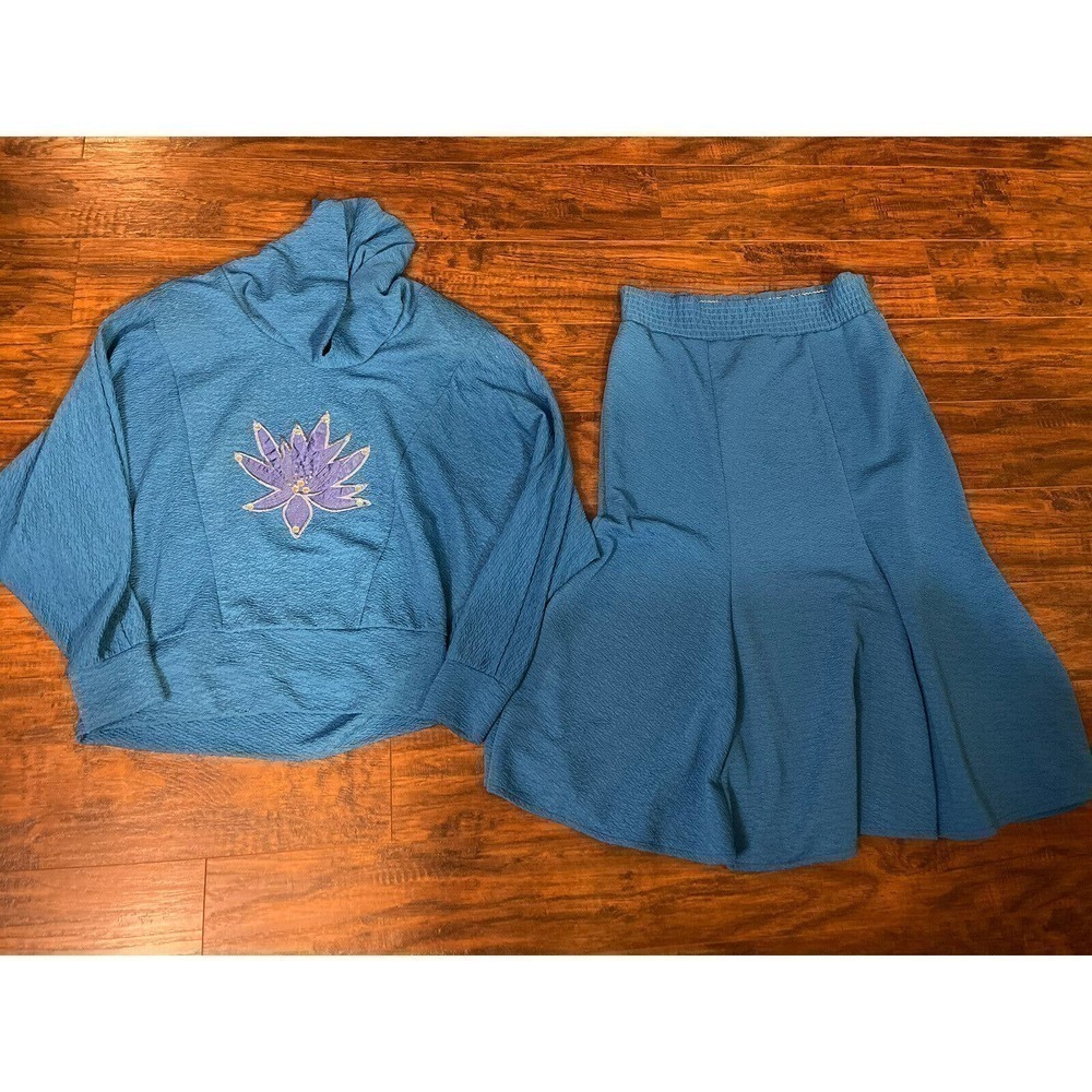 Vintage U.S. Pucci Womens Blue Skirt And Shirt - Size M